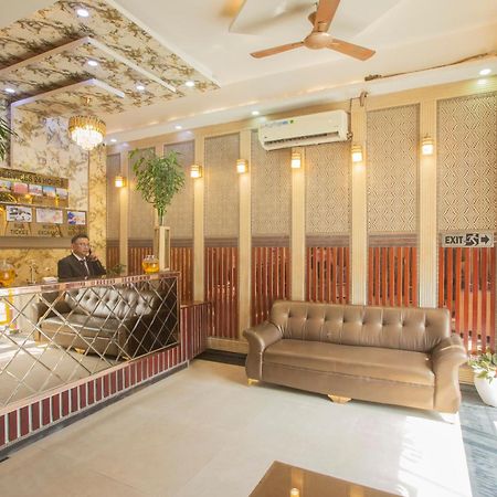 Hotel Deluxe Stay Inn - Near Delhi Airport Yeni Delhi Dış mekan fotoğraf