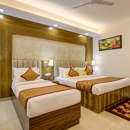 Hotel Deluxe Stay Inn - Near Delhi Airport Yeni Delhi Dış mekan fotoğraf
