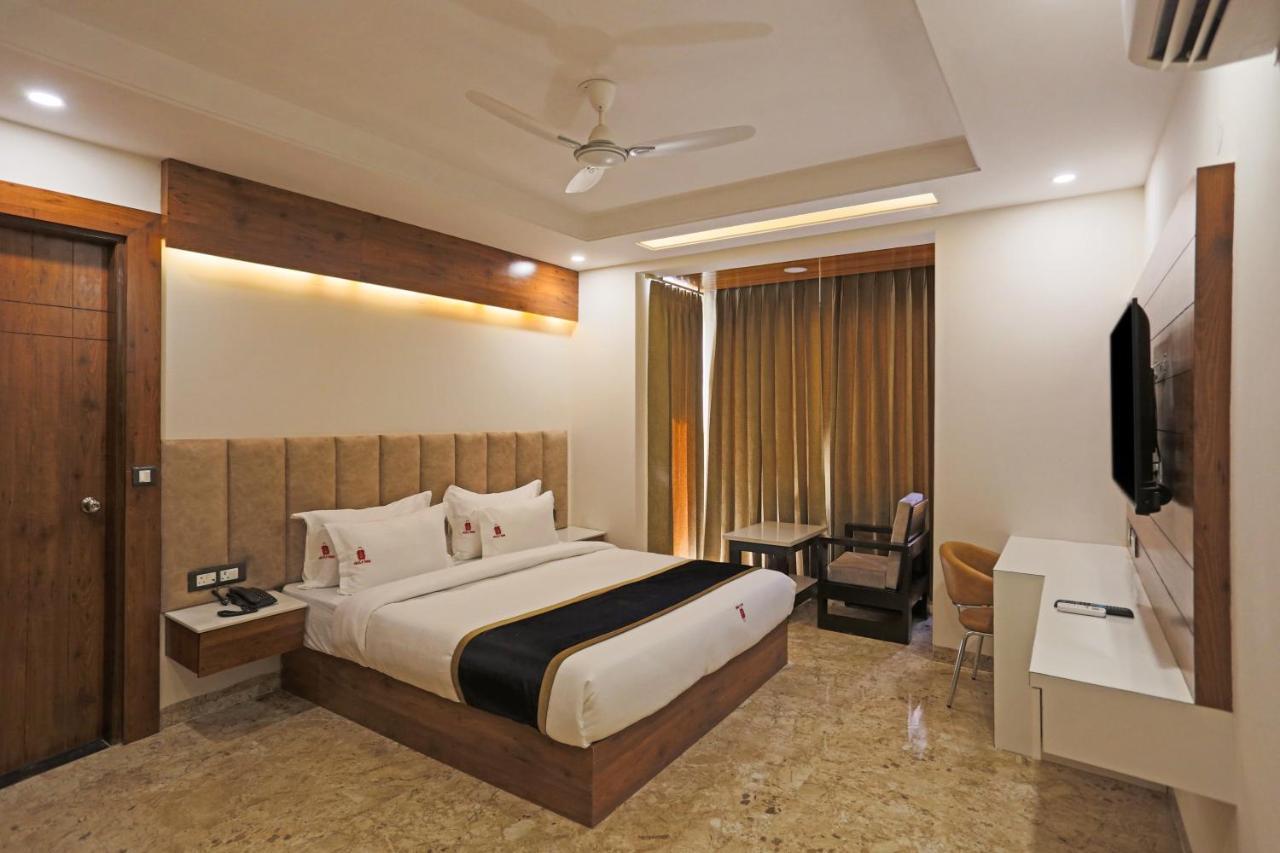 Hotel Deluxe Stay Inn - Near Delhi Airport Yeni Delhi Dış mekan fotoğraf