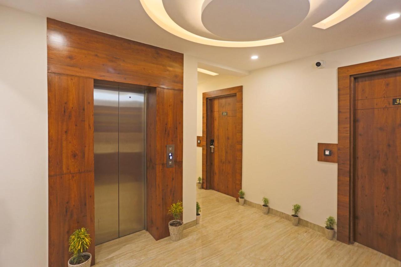 Hotel Deluxe Stay Inn - Near Delhi Airport Yeni Delhi Dış mekan fotoğraf