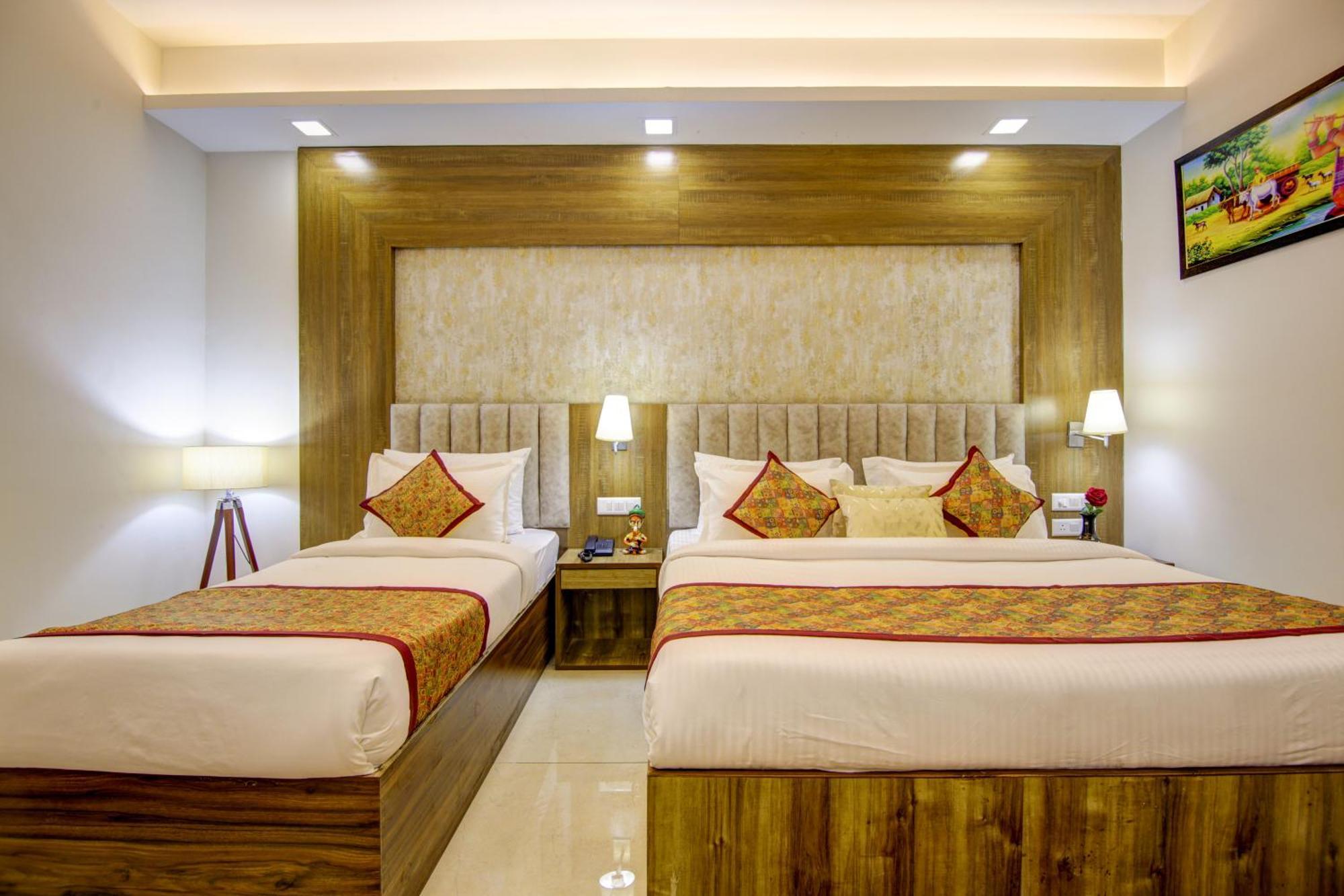 Hotel Deluxe Stay Inn - Near Delhi Airport Yeni Delhi Dış mekan fotoğraf